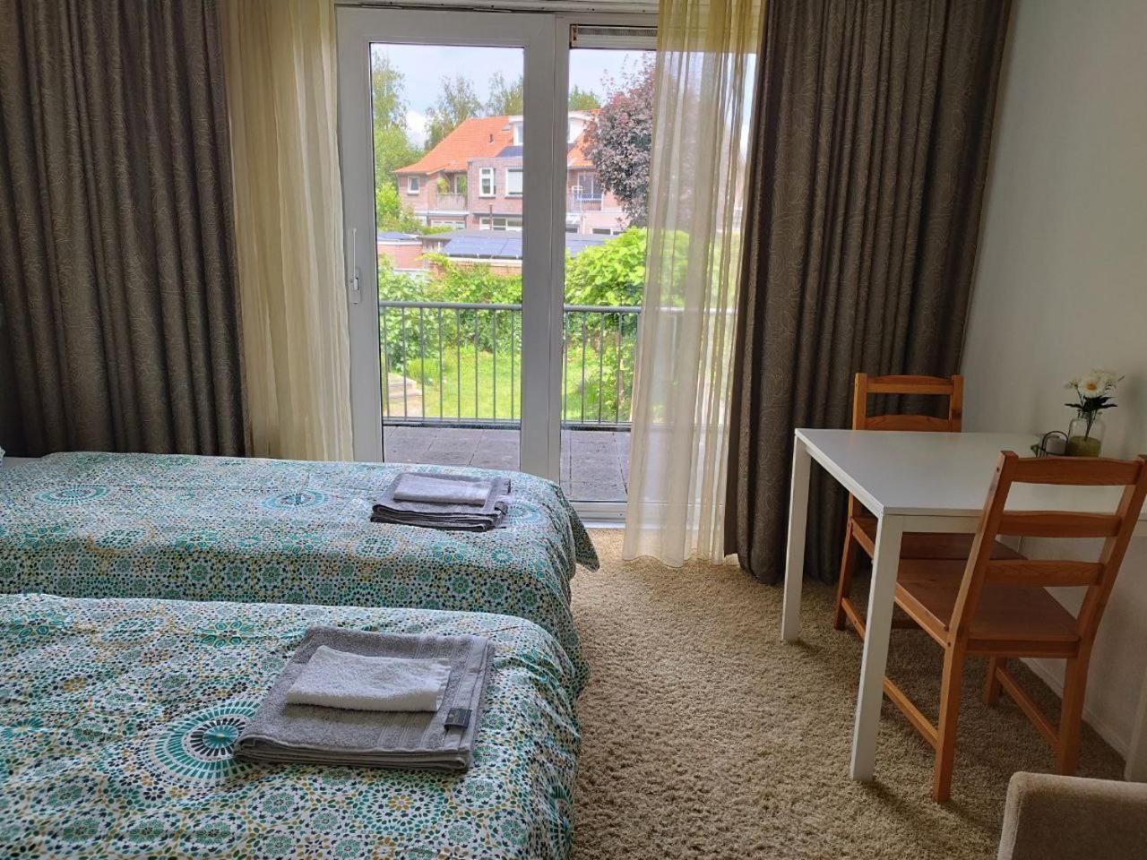 Tranquil Retreat - Free American Pancake-Guest House Arnhem Exteriör bild
